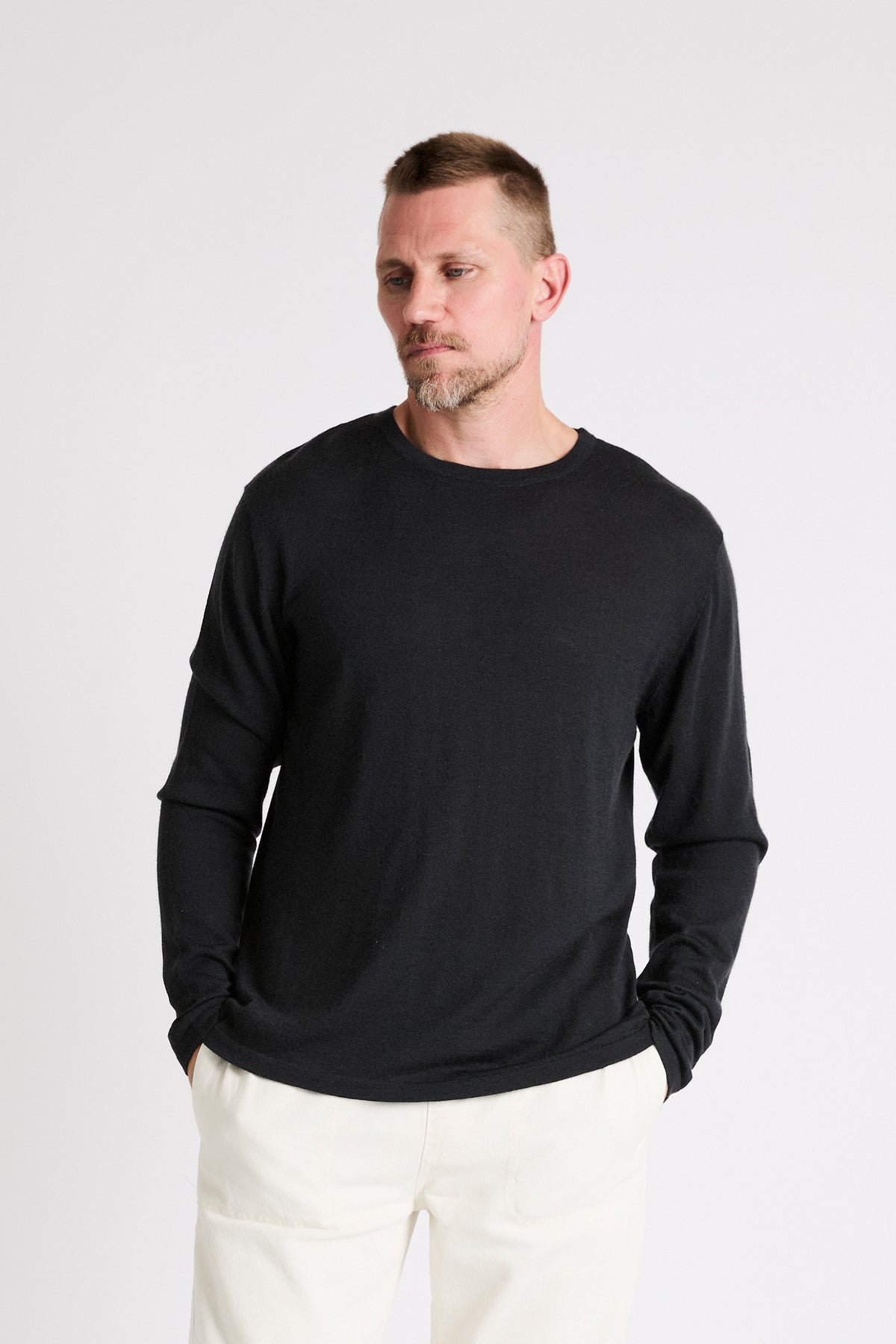 + Beryll Yury Cashmere Sweater | Black